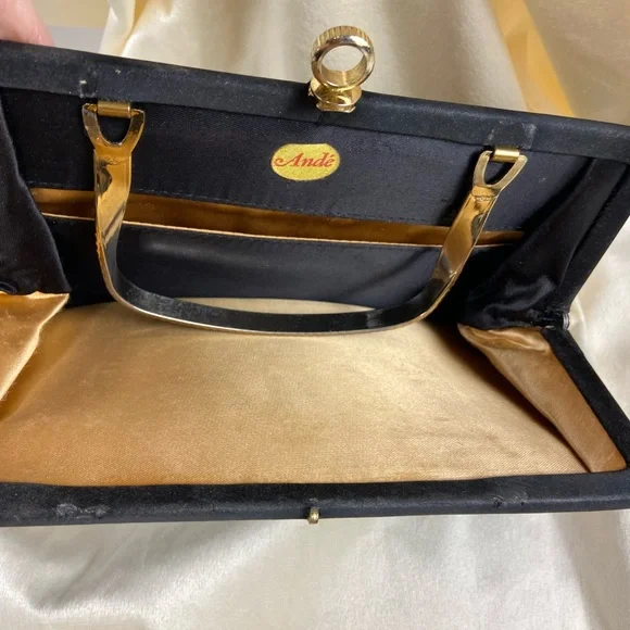 Vintage 1960s Andé Black Satin Evening Bag Gold Frame Collapsible Handle Clutch - Picture 5 of 9